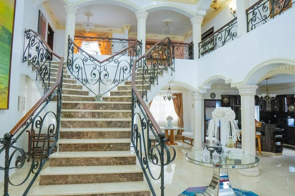 Villa La Duena - Vista Hermosa Luxury Retreat, 5Br Villa With Pool, Swim-Up Bar, Jacuzzi, Chef'S Kitchen, Fast Wi-Fi, Full Ac, Ev Charger And Solar Power, Ideal For Families & Groups Cancino Dominikánská republika
